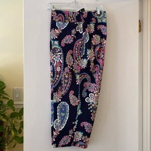 Paisley print capri pants